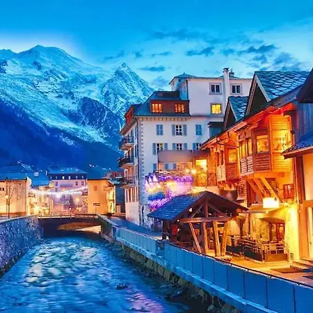Apple Chamonix, Centre, Parking, Ski-in/out Appartement *